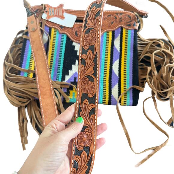 NEW American Darling The Santa Fe Saddle Blanket Fringe Bag - Picture 8 of 13